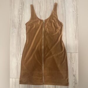 No Boundaries Ribbed Velour Zip-up Jumper